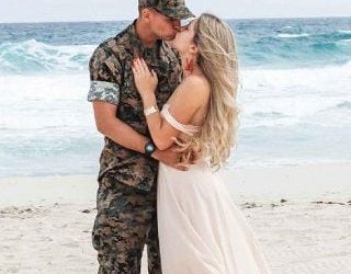 christmas in kailua jess mastorakos