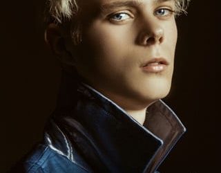 unfettered siren s rodman